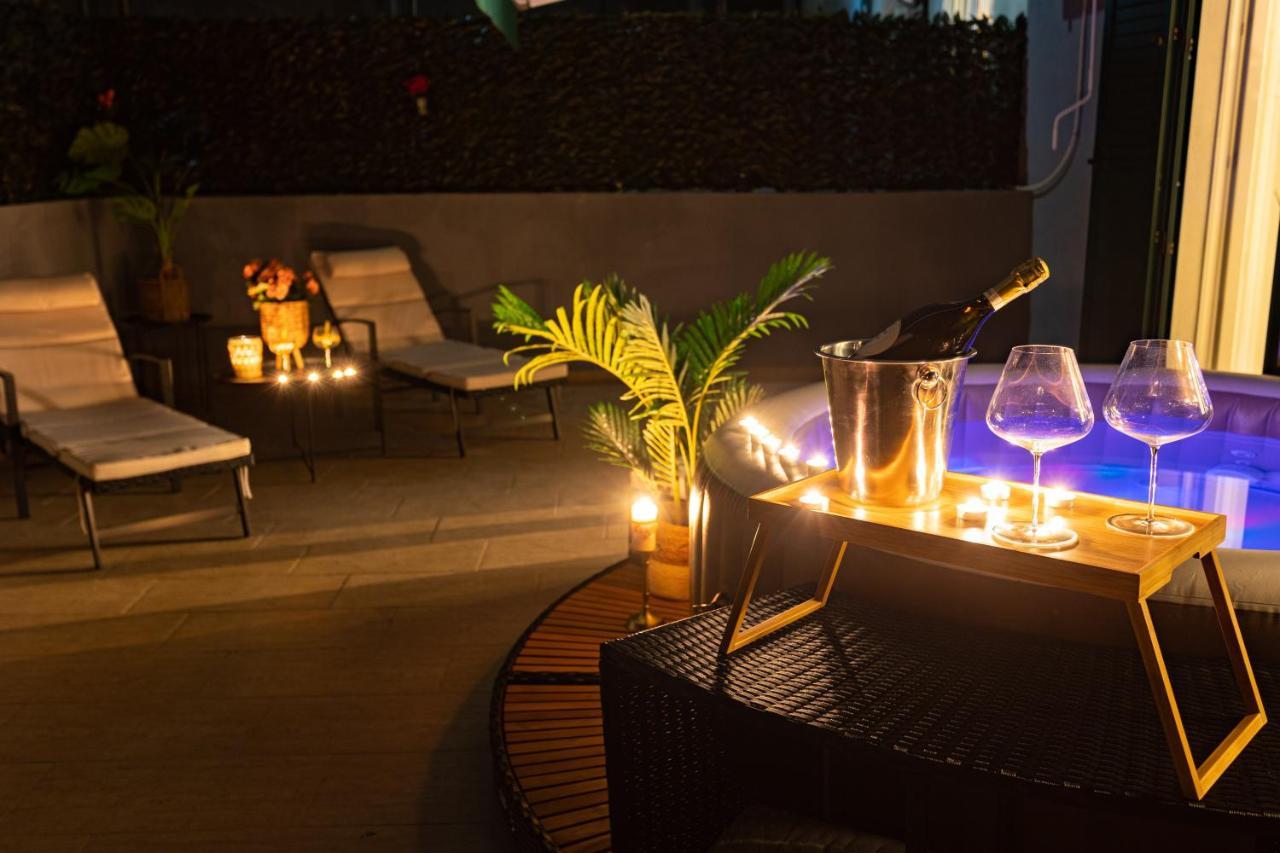 Oasis Luxury With Terrarce And Jacuzzi Appartamento