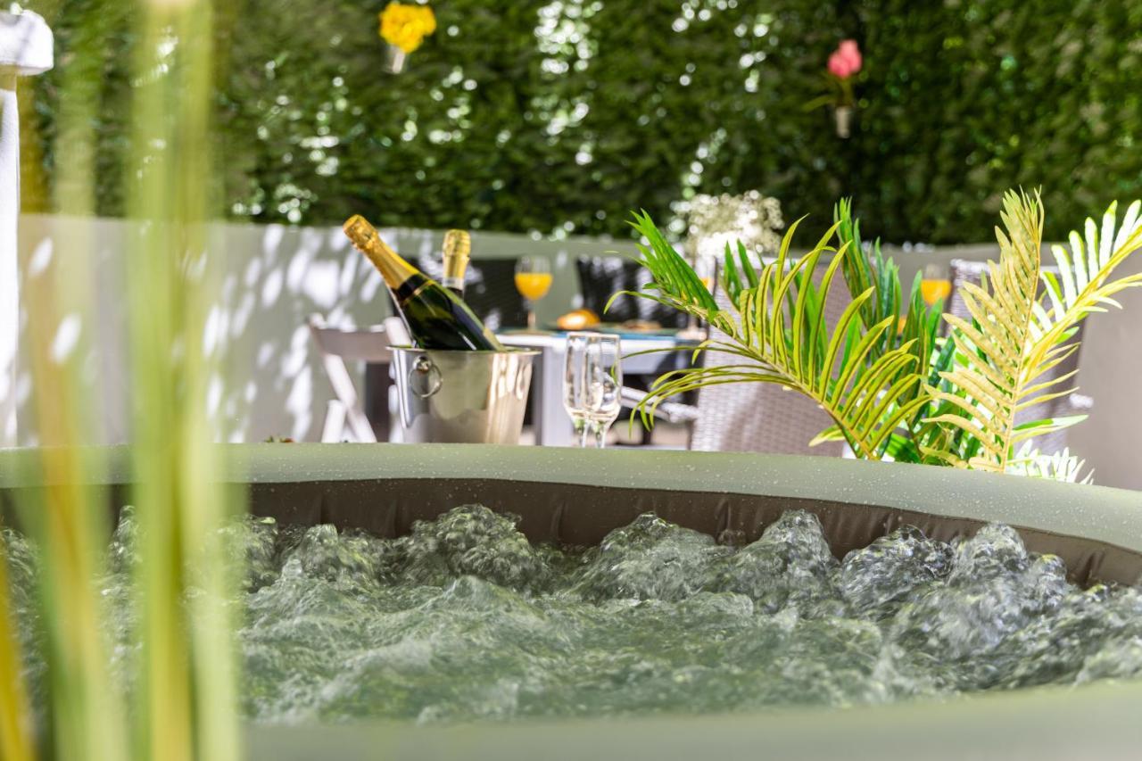 Apartamento Oasis Luxury With Terrarce And Jacuzzi