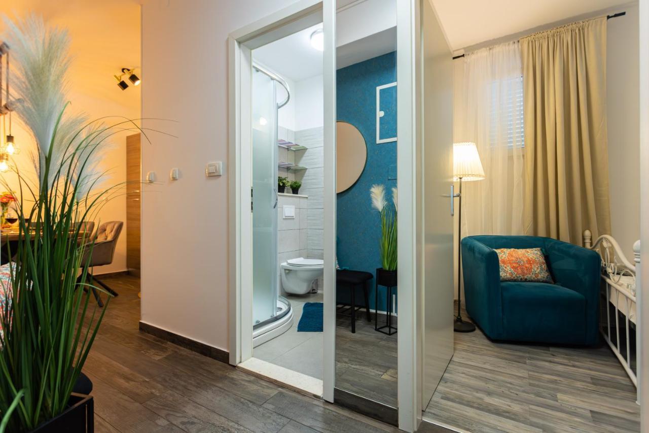 Oasis Luxury With Terrarce And Jacuzzi Apartamento Split