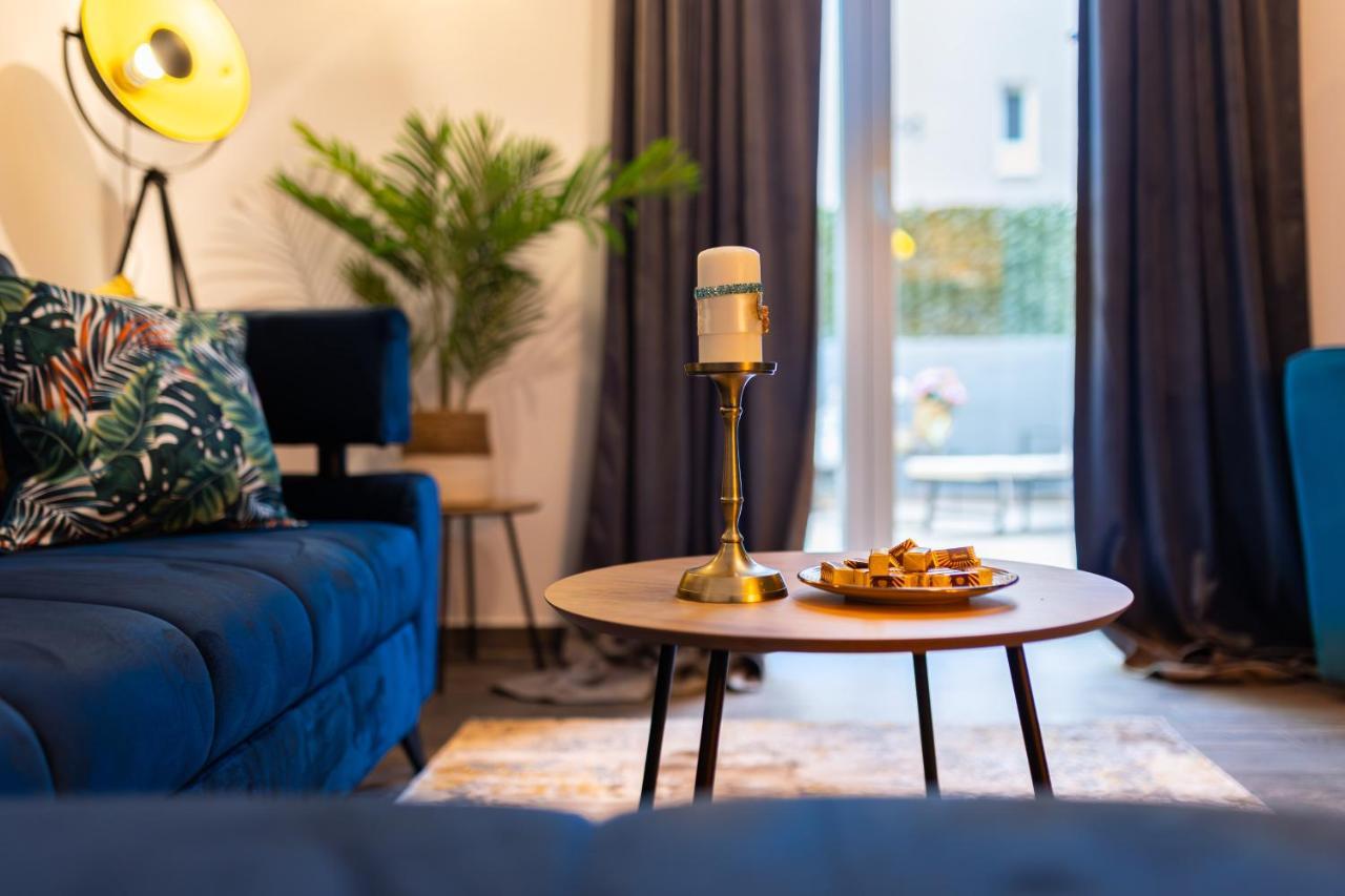 Oasis Luxury With Terrarce And Jacuzzi Apartamento *
